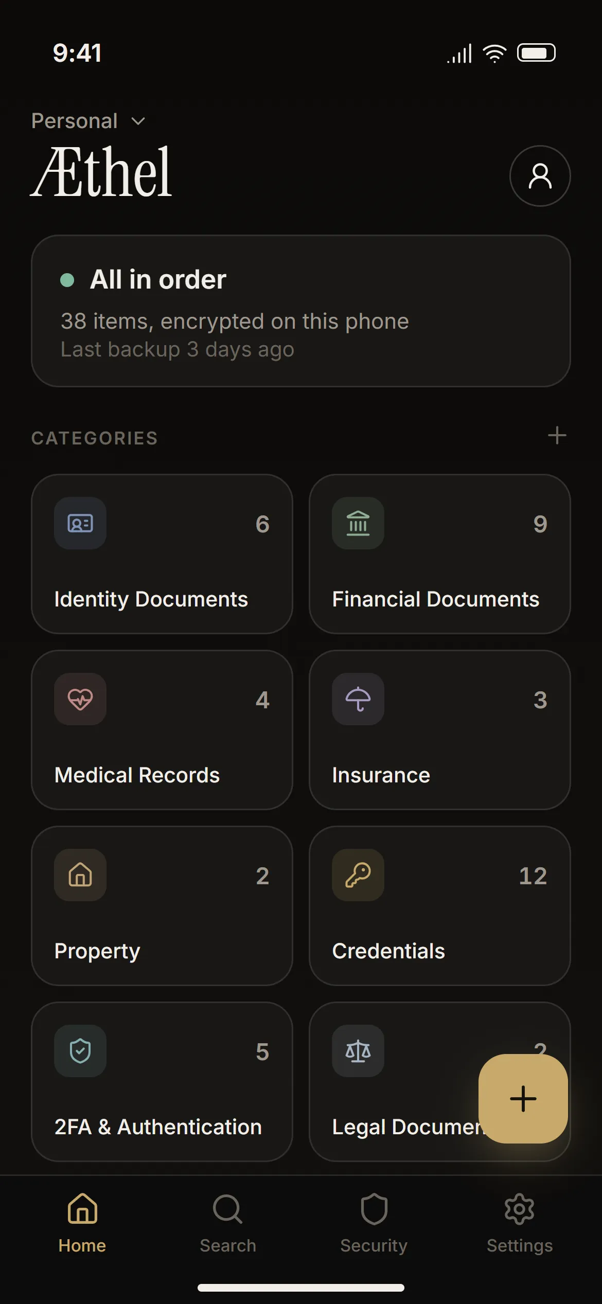Home screen of the vault, with categories and the security score.